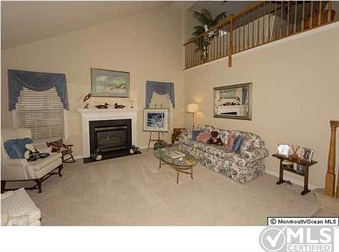 2nd image of 83 Rosewood Dr