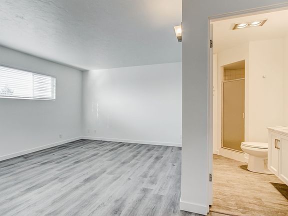 5th image of 2035 43rd Ave E #Penthouse 3