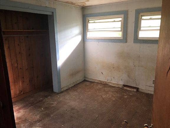 4th image of 6651 E Sorrell Hill Rd