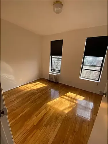 406 E 9th St #19 Photo 1