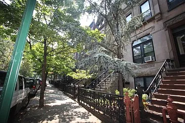 Rented by Metropolitan Realty