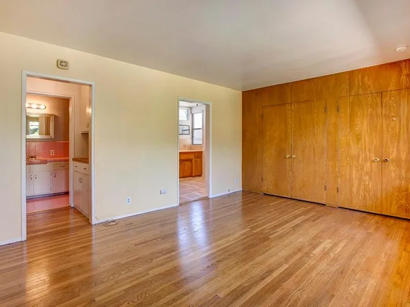 3042 E 3rd St APT 11, Long Beach, CA 90814