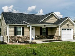 1448 Mandolin Ave, Grottoes, VA 24441