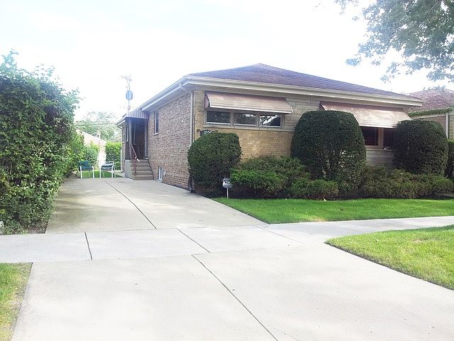 1st image of 3126 W Hood Ave