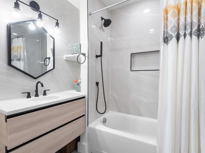 281 Central Ave #3B, Jersey City, NJ, 07307