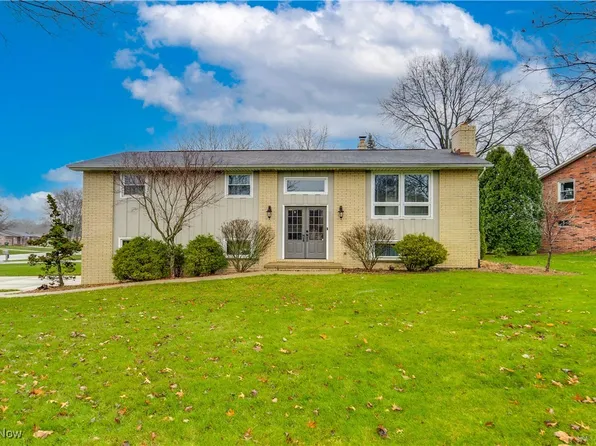 5240 Ault Ave NE, Louisville, OH 44641