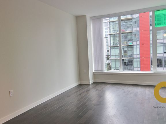 5th image of 1708 Ontario St #504