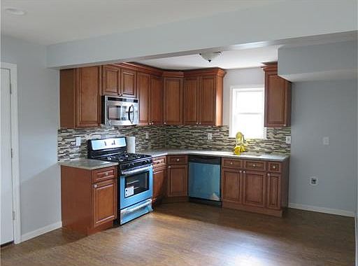 5th image of 34 Meinzer St