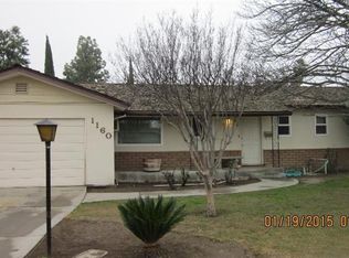 1060 Cypress Ln, Lemoore, CA 93245