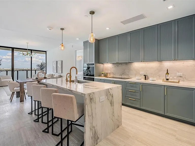 3015 S Ysabella Ave #2003 — Photo 6