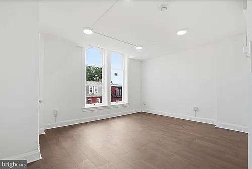 267 S Potomac St #2 Photo 1