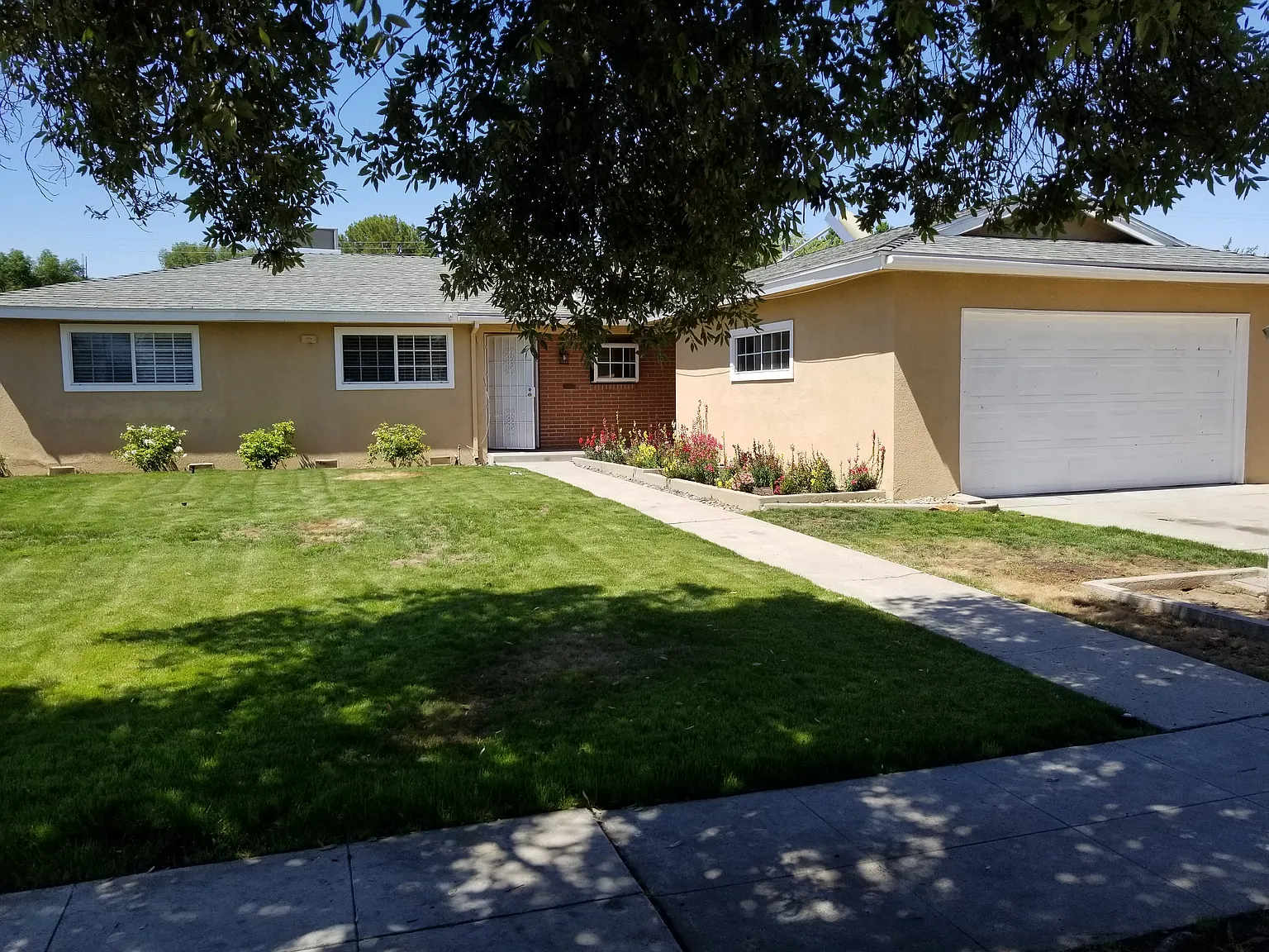 4855 E San Gabriel Ave photo 1
