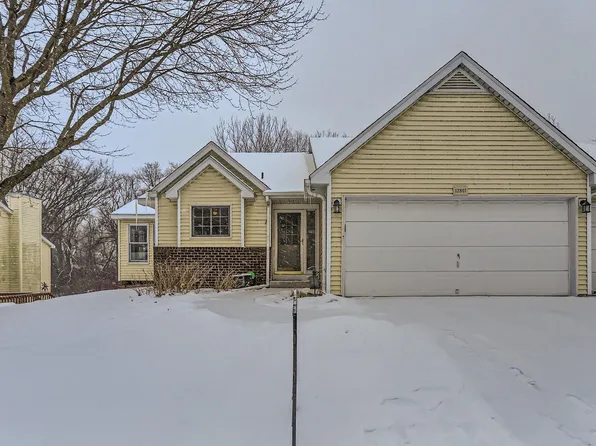 12807 Eastview Curv, Apple Valley, MN 55124