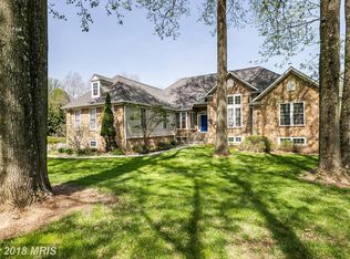 1 Montvieu Ct, Cockeysville, MD 21030