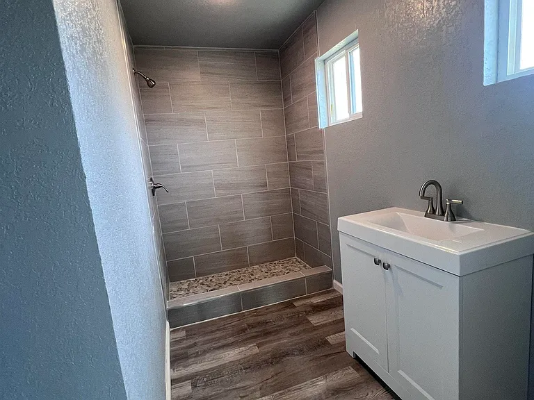1507 W Ray Ave — Photo 11