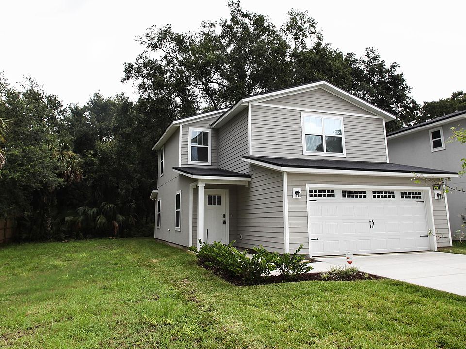 1st image of 8207 Highfield Ave