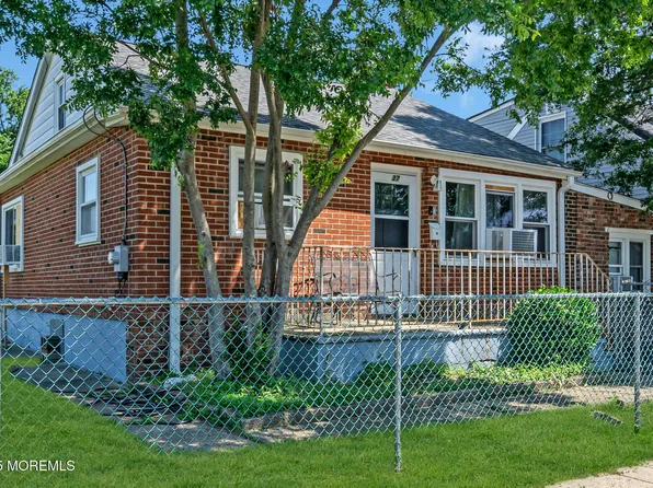 37 Kennedy Way, Keansburg, NJ 07734