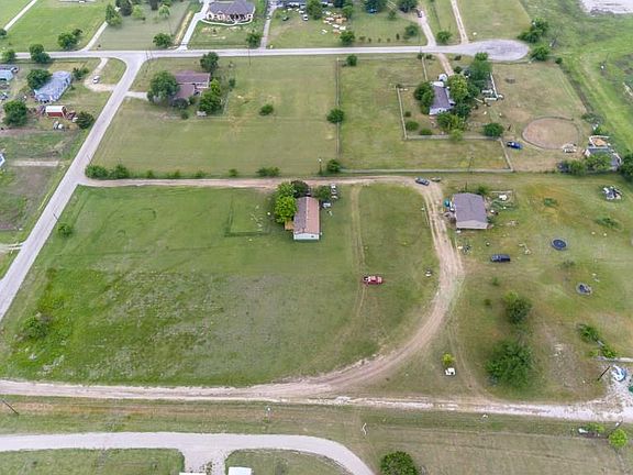4th image of 14167 Warbler Ln
