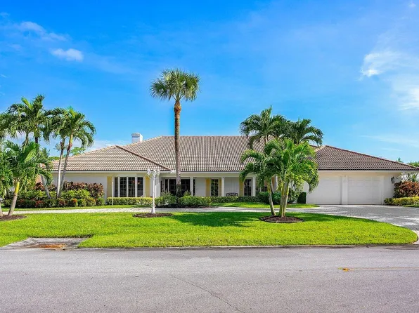 533 S Country Club Drive, Atlantis, FL 33462