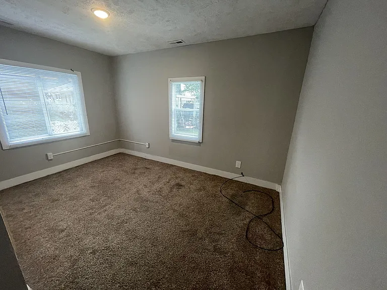 4026 Spring Cir — Photo 7