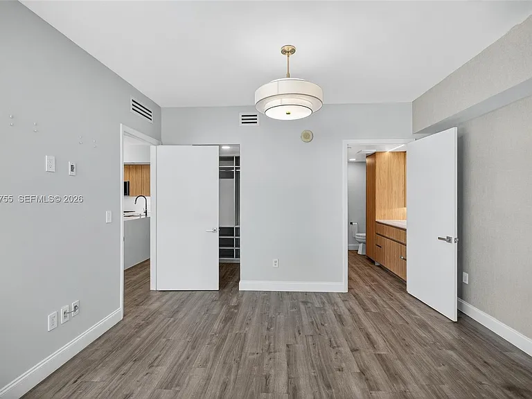 350 S Miami Ave #1705 — Photo 24