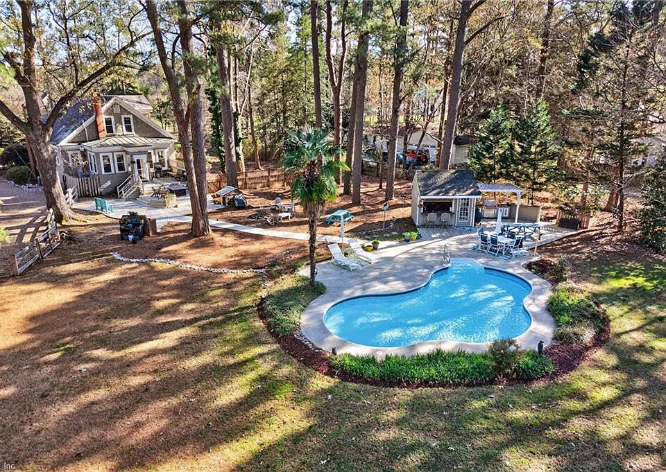 1st image of 1105 Waters Rd