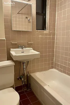 Rented by Sotheby's International Realty | media 5