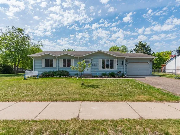 108 1st St SE, Crosby, MN 56441