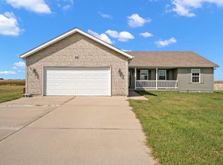 264 S Meadow Ln, Wheatfield, IN 46392