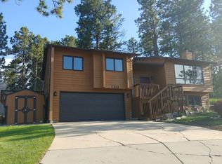 7312 Pinon Jay Cir, Rapid City, SD 57702