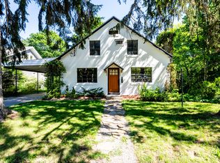 312 W Chicago St, Buchanan, MI 49107