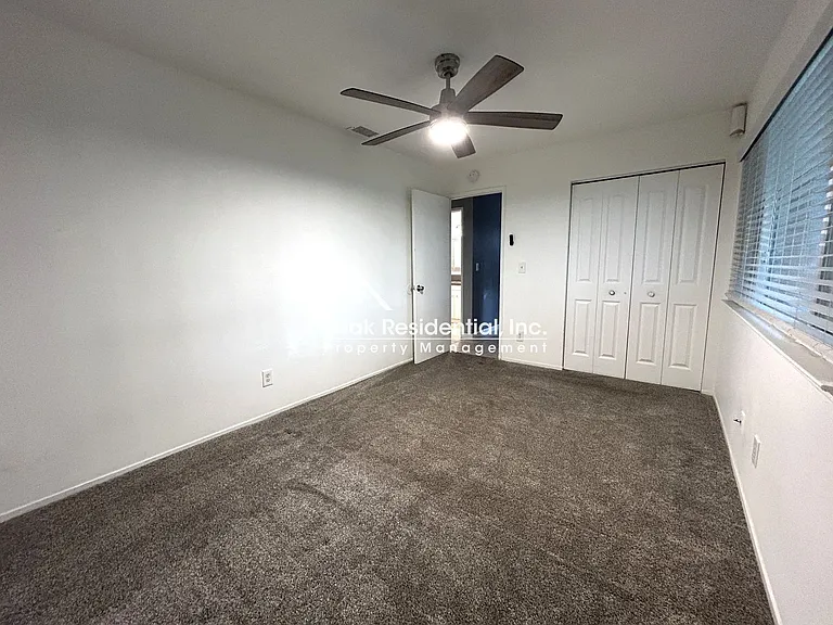 5814 Shadow Creek Dr #1 — Photo 13