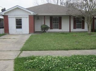 236 Riverview Dr, Saint Rose, LA 70087