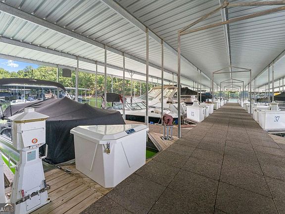 5th image of 3546 Lake Breeze Ln