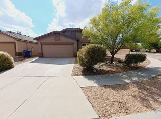 671 Purple Aster Ave SW, Los Lunas, NM 87031
