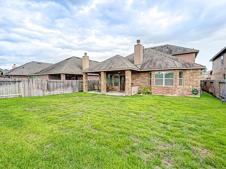 5614 Glenfield Spring Ln — Photo 36