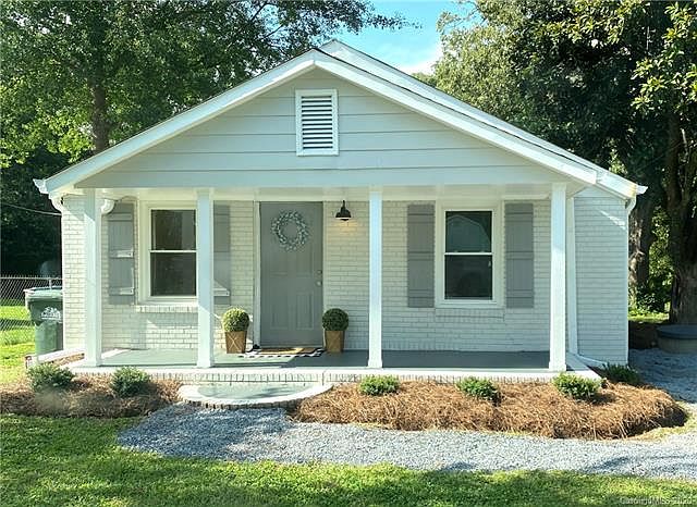 1st image of 1017 White Ln #22-27
