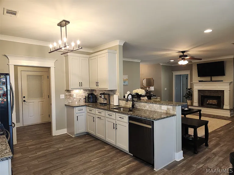 493 Grove Park Loop — Photo 11
