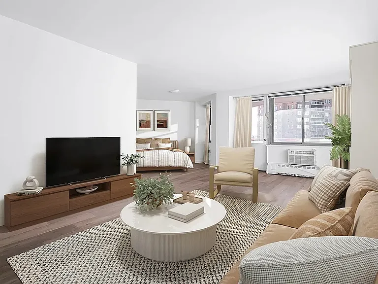 10460 Queens Blvd #6M — Photo 1