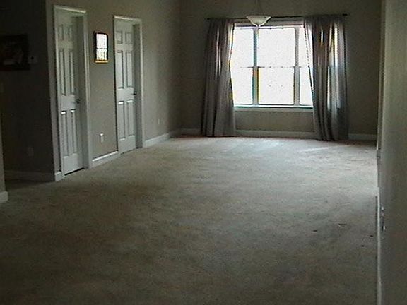 2nd image of 1028 Lake Jones Dr