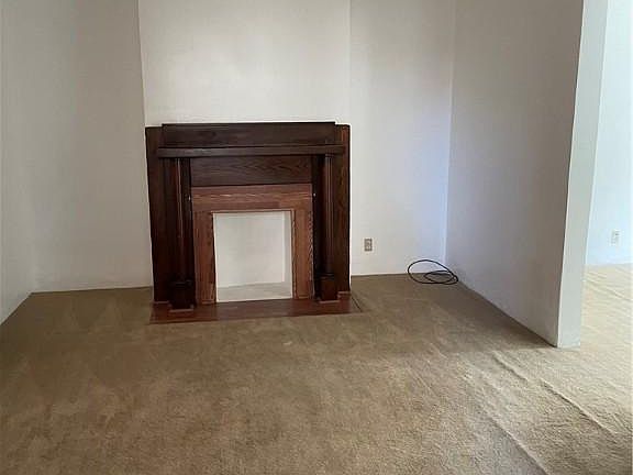 3rd image of 1217 McMinn St
