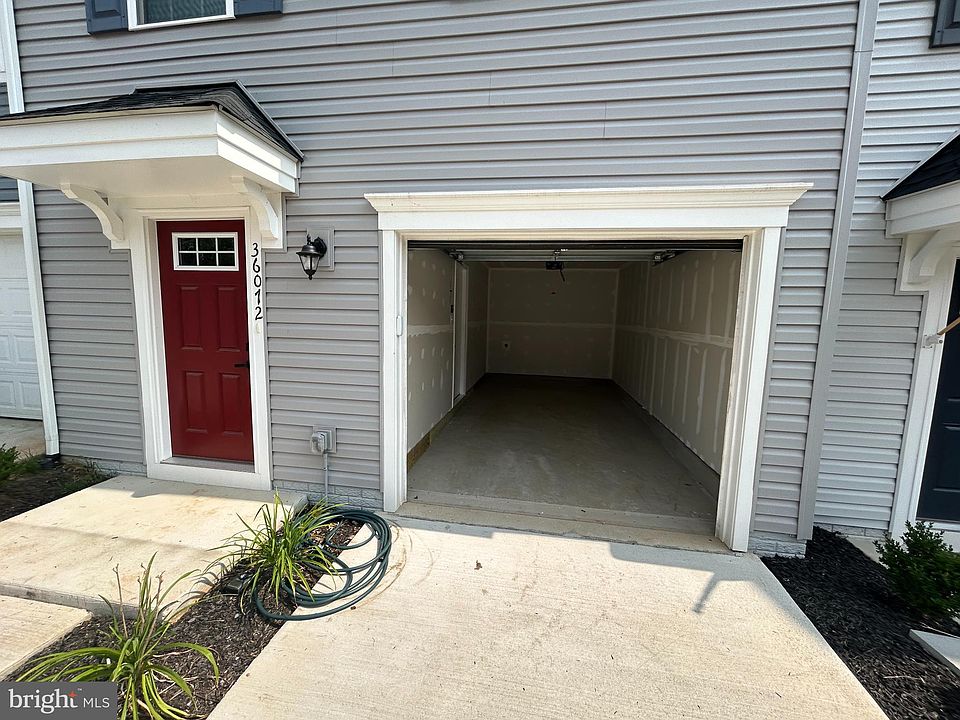 36072 Coyote Trl, Locust Grove, VA 22508 | Zillow