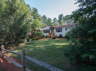 18 Coffee St, Medway, MA 02053