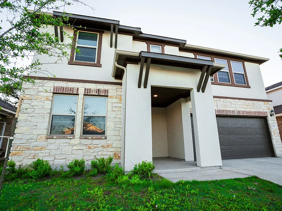 1348 Eagle Ray St