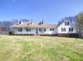 615 Newton Ln, Gallatin, TN 37066