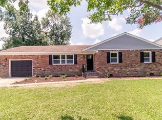 6105 Tradewinds Ct, Virginia Beach, VA 23464
