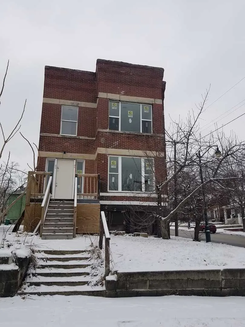 101 Comstock St photo 1