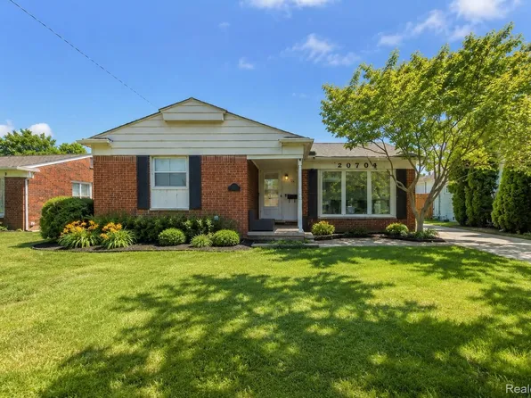 26705 Rouge River Dr, Dearborn Heights, MI 48127