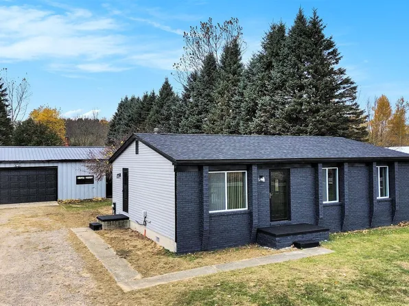 6553 N Lake Rd, Otter Lake, MI 48464