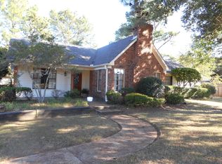 62 Springridge Cir, Jackson, MS 39211